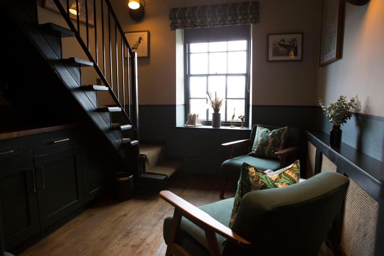 Hotel Mason'S Arms Bowland Bridge Esterno foto