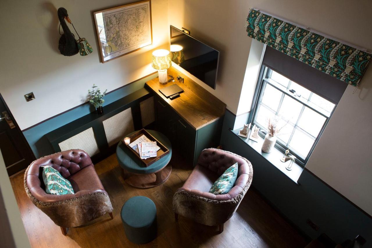 Hotel Mason'S Arms Bowland Bridge Esterno foto