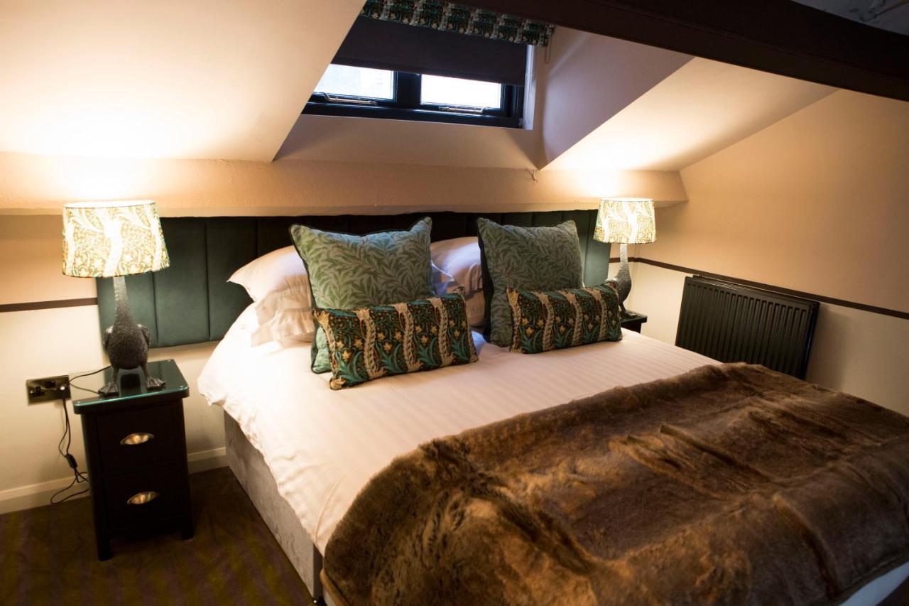 Hotel Mason'S Arms Bowland Bridge Esterno foto