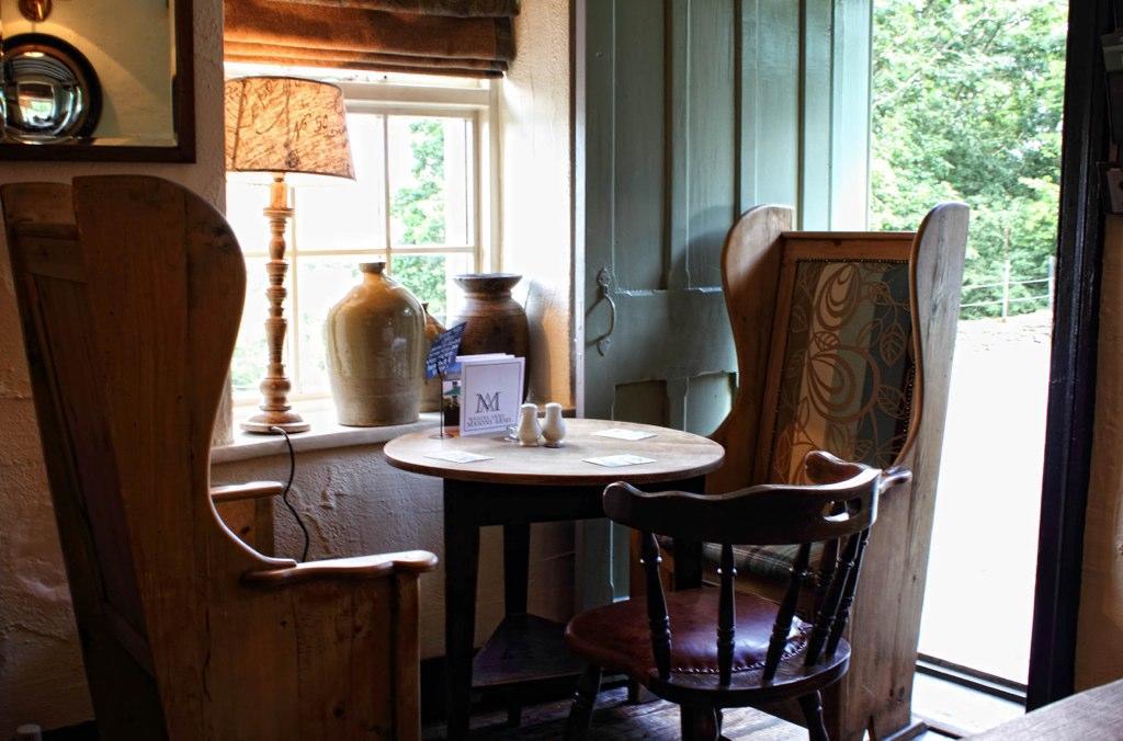 Hotel Mason'S Arms Bowland Bridge Esterno foto
