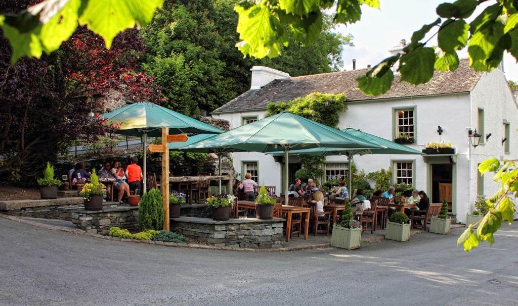 Hotel Mason'S Arms Bowland Bridge Esterno foto
